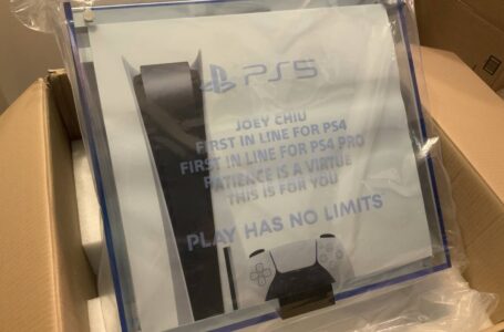 Dedikasi Gamer pada Event Launching konsol PS4 lalu, Kali ini Mendapatkan Konsol PS5 Gratis