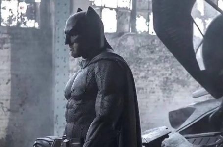 Terungkap! Film Batman Versi Ben Affleck Nyaris Hadirkan Pertarungan Deathstroke dan Batgirl di DCEU